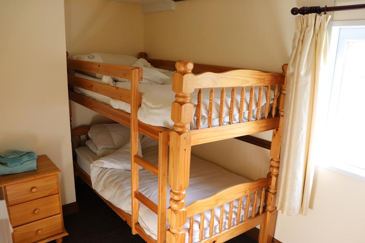 4 Bedroom Holiday Lodge In Welsh Hillside Woodland Llandrindod Wells Zewnętrze zdjęcie