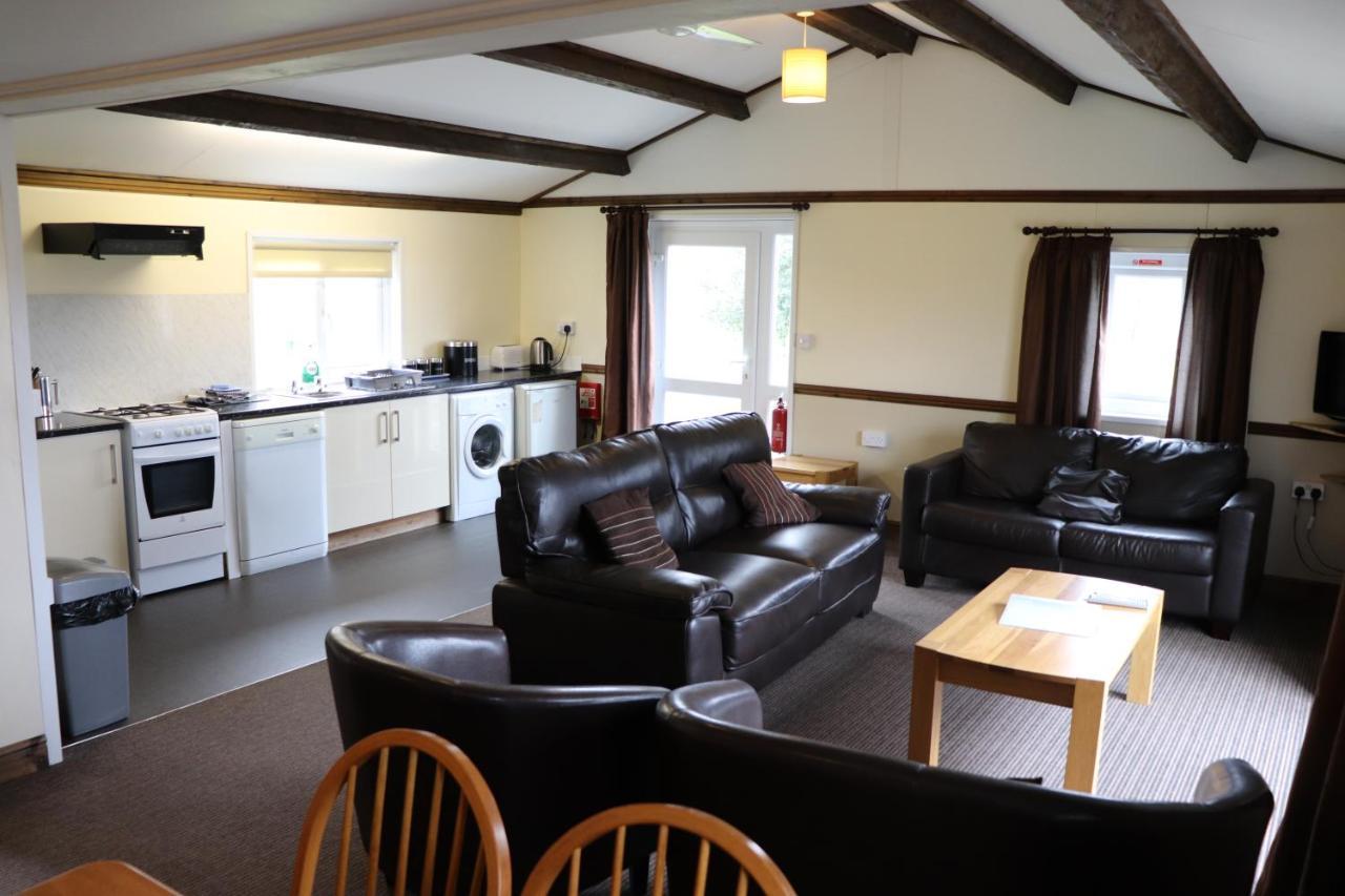 4 Bedroom Holiday Lodge In Welsh Hillside Woodland Llandrindod Wells Zewnętrze zdjęcie